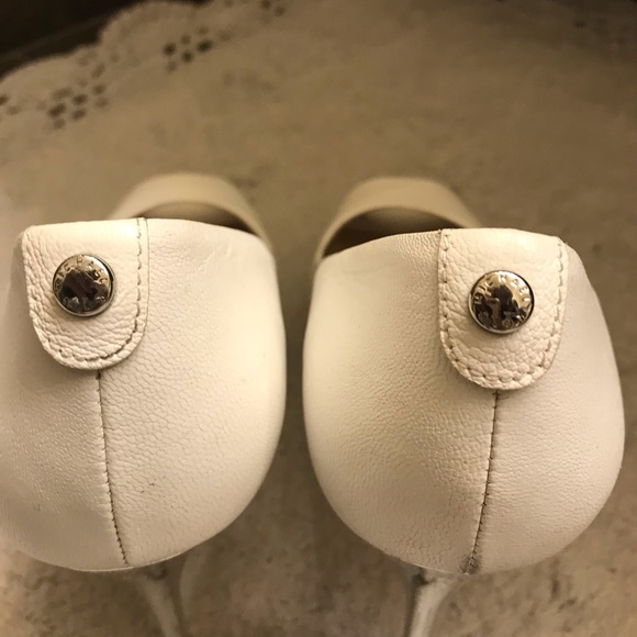 Women shoes - Picture 4 of 4